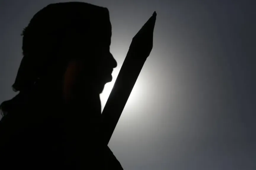 الحوثي يلفظ أنفاسه الأخيرة.. وتحول نوعي في قوات الشرعية وأمريكا تدخل على الخط